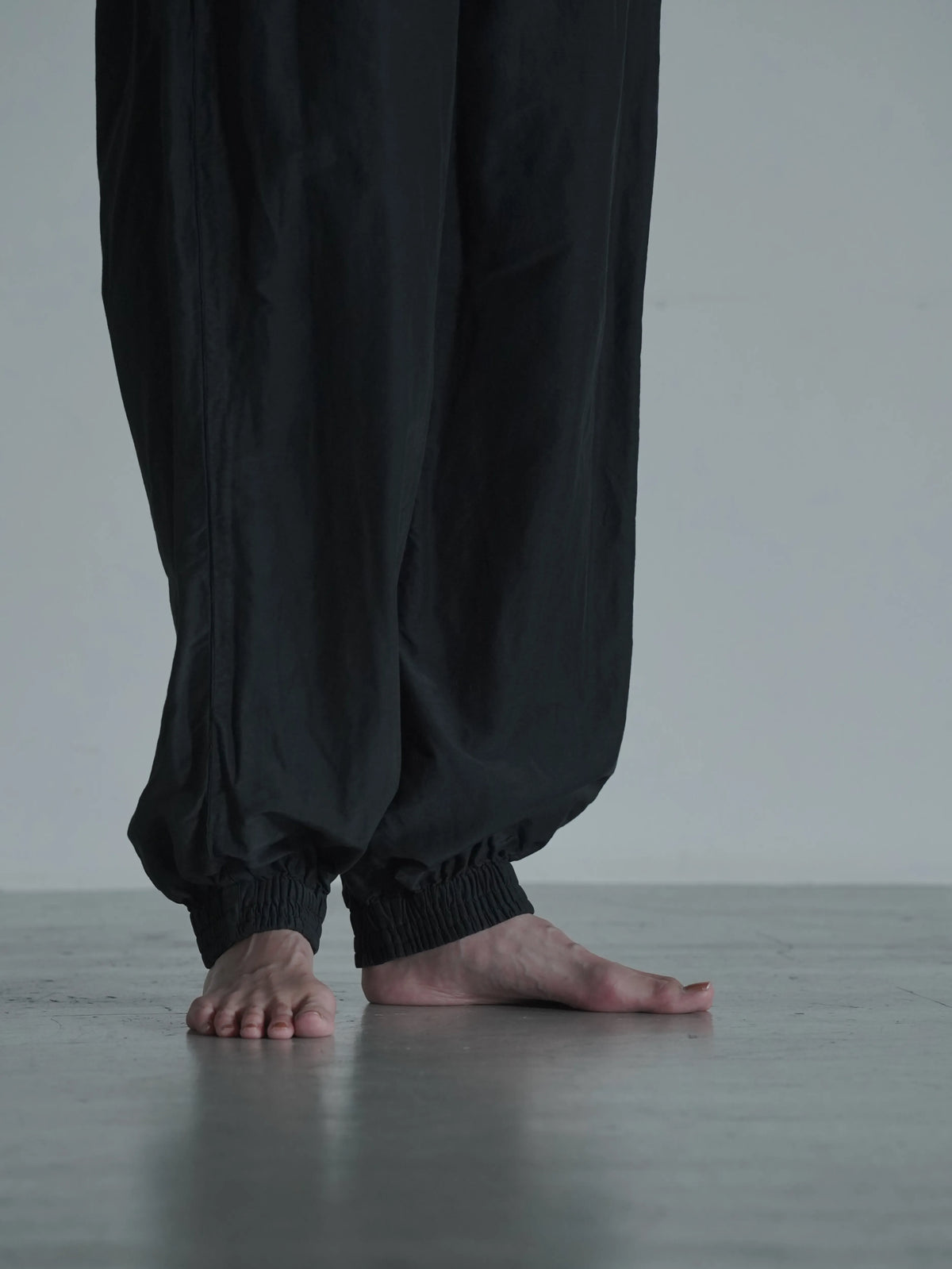 #007 OFFSET PANTS