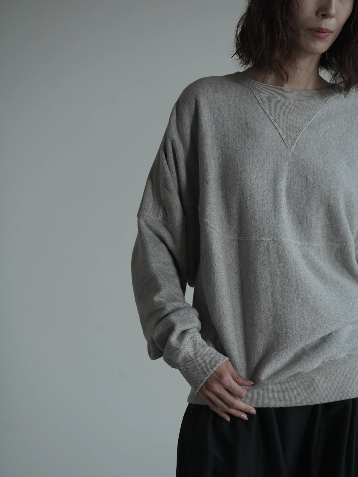 #008  SEGMENT SWEAT